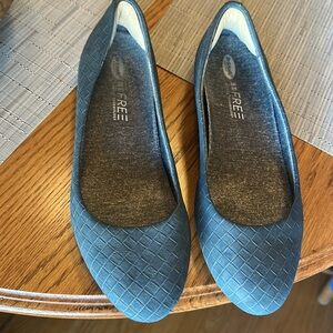 Dr. Scholl's Shoes Women's Giorgie Slip On Ballet Flat